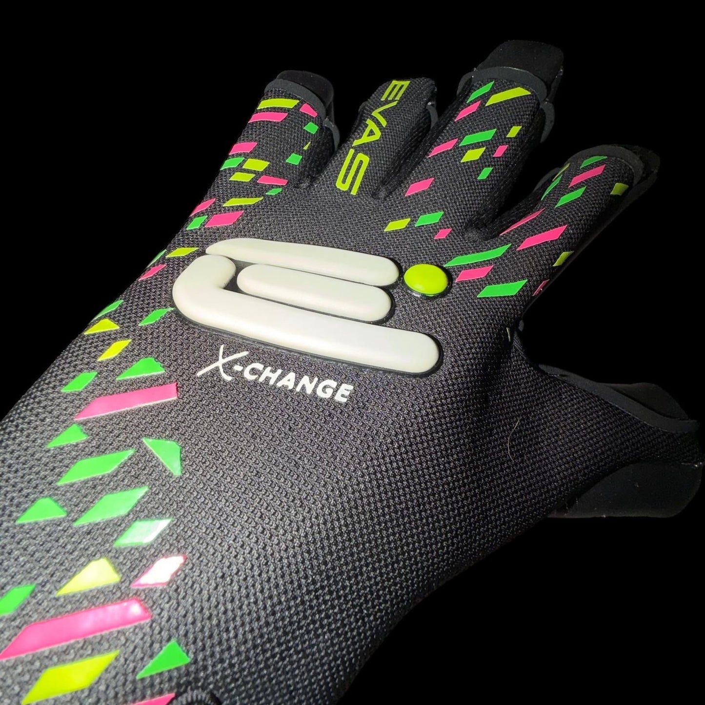 COMING SOON EVAS X-CHANGE HYPA-NEG NEON ADULT (SIZE 7-10)