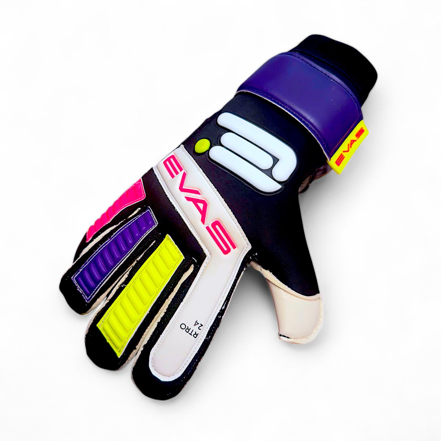 EVAS RETRO ROLL 24 ADULT (SIZE 7-10)